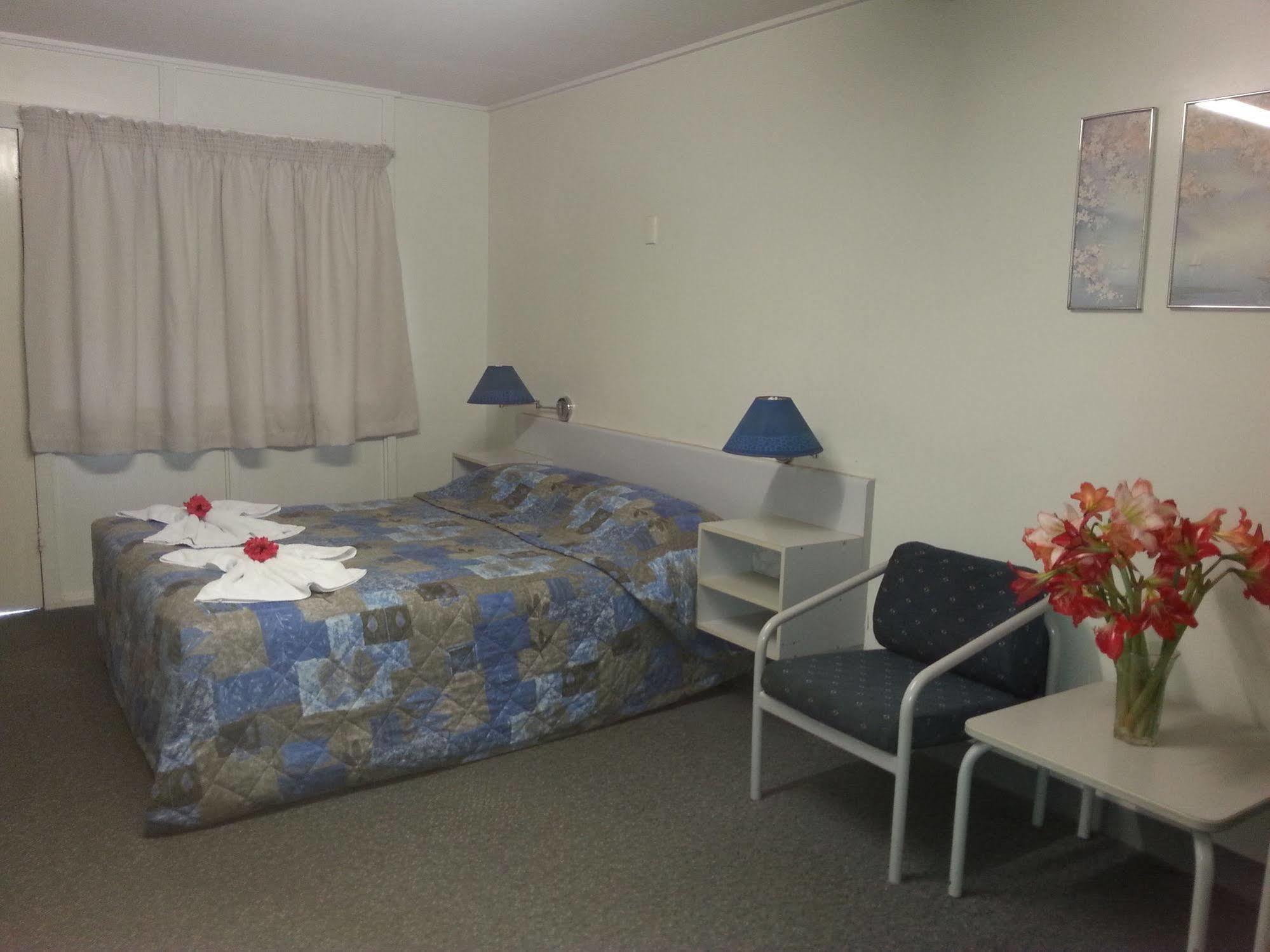 Golden Fountain Motel روكهامبتون المظهر الخارجي الصورة