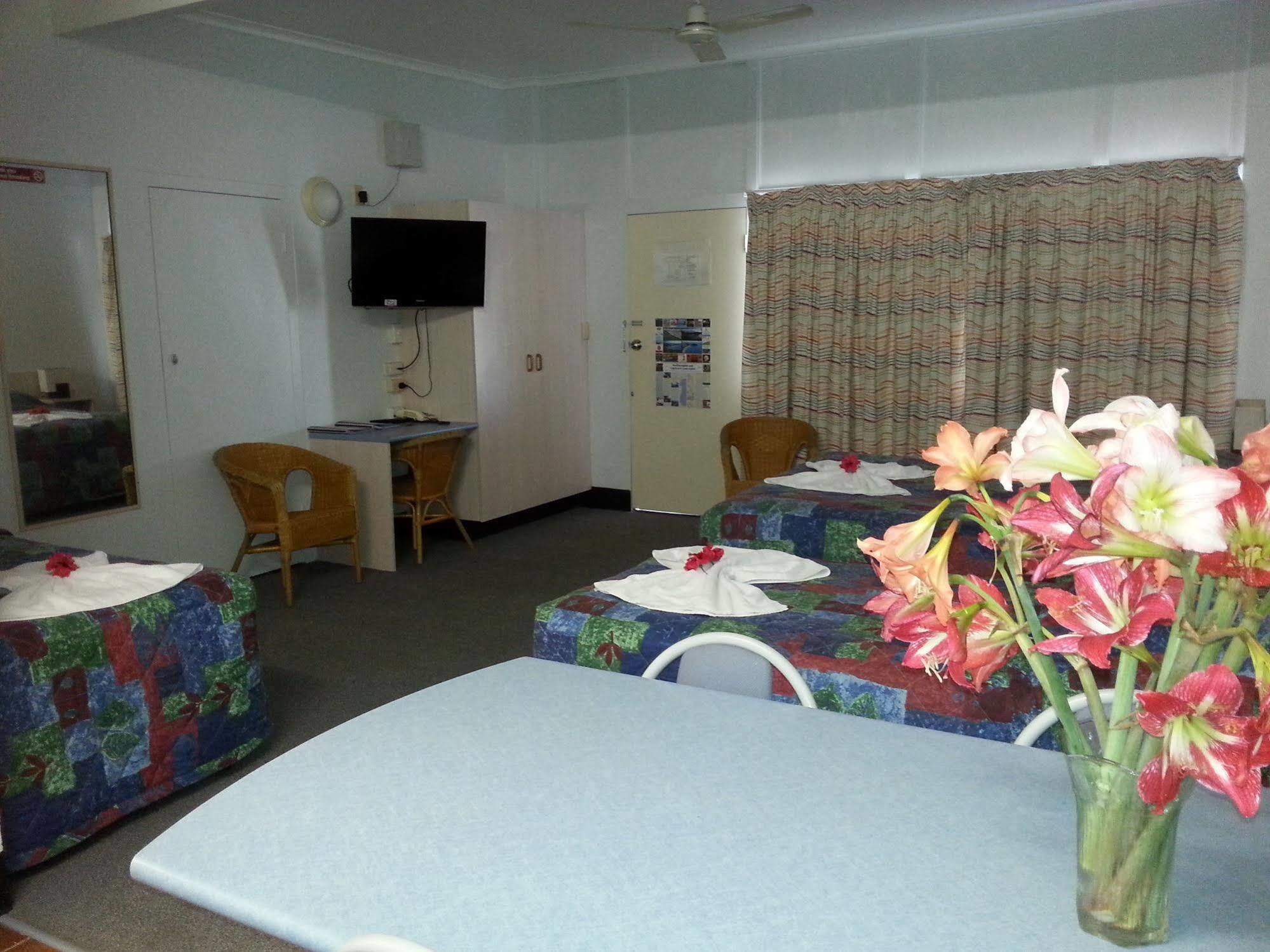 Golden Fountain Motel روكهامبتون المظهر الخارجي الصورة