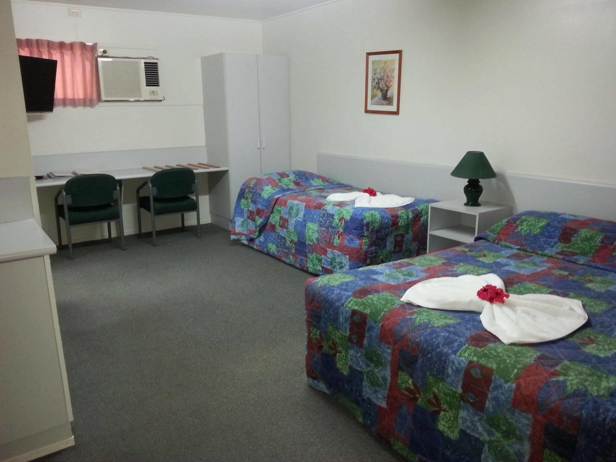 Golden Fountain Motel روكهامبتون المظهر الخارجي الصورة