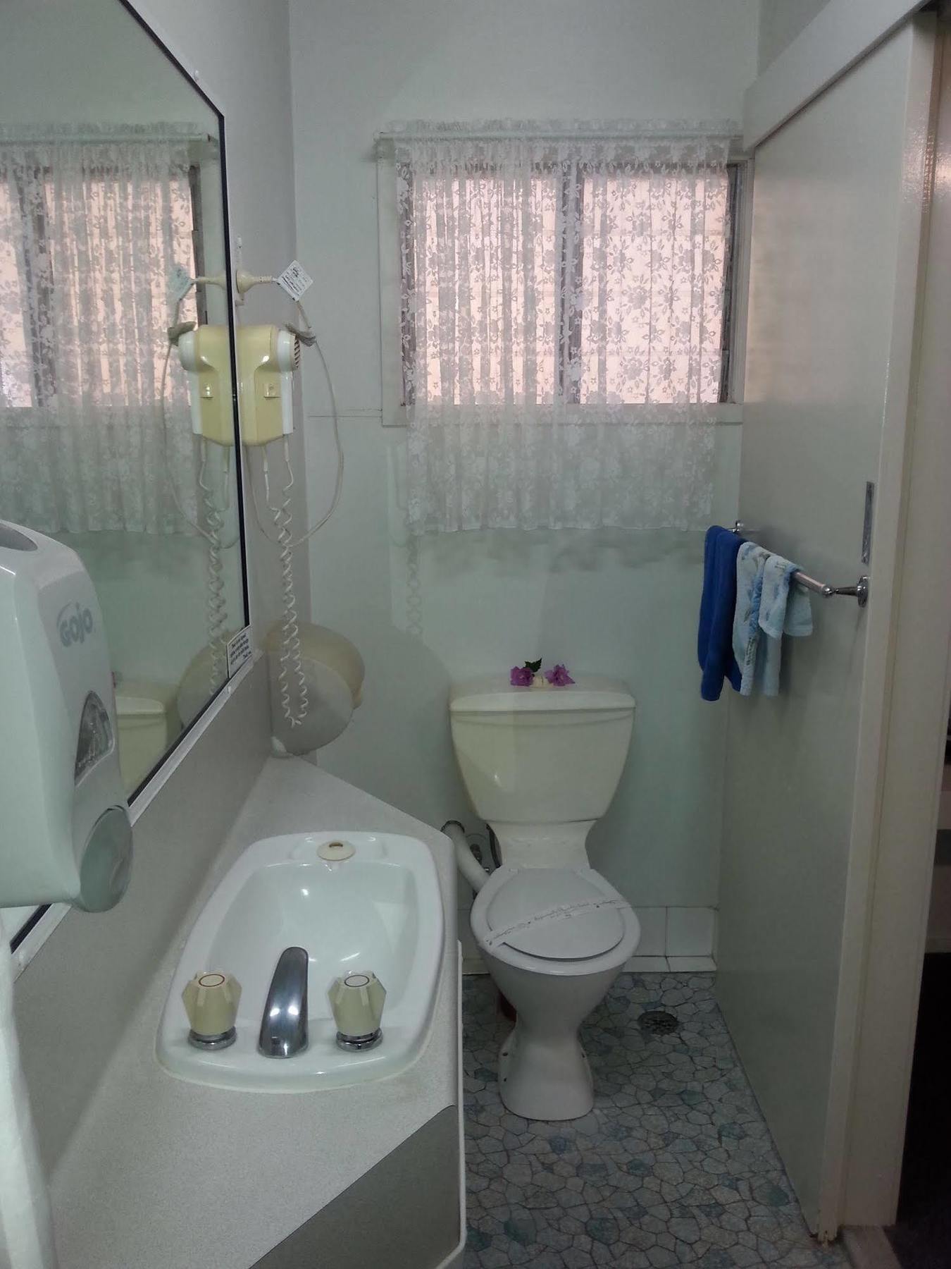 Golden Fountain Motel روكهامبتون المظهر الخارجي الصورة
